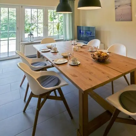 Tacke Comfortable Holiday Feriehus